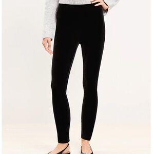 NWOT Loft Velvet Leggings (M)